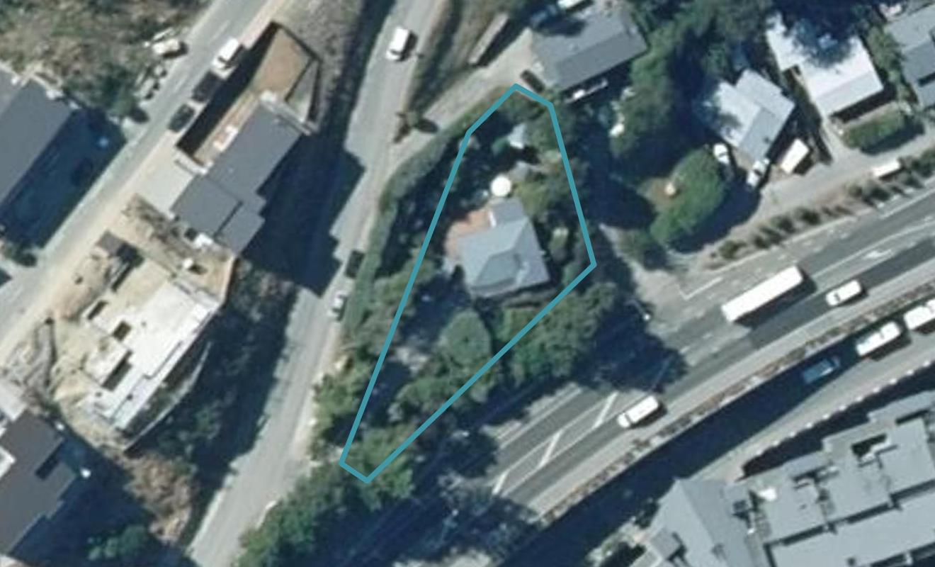 2 Andrews Road, Queenstown, Queenstown - Carousel 1