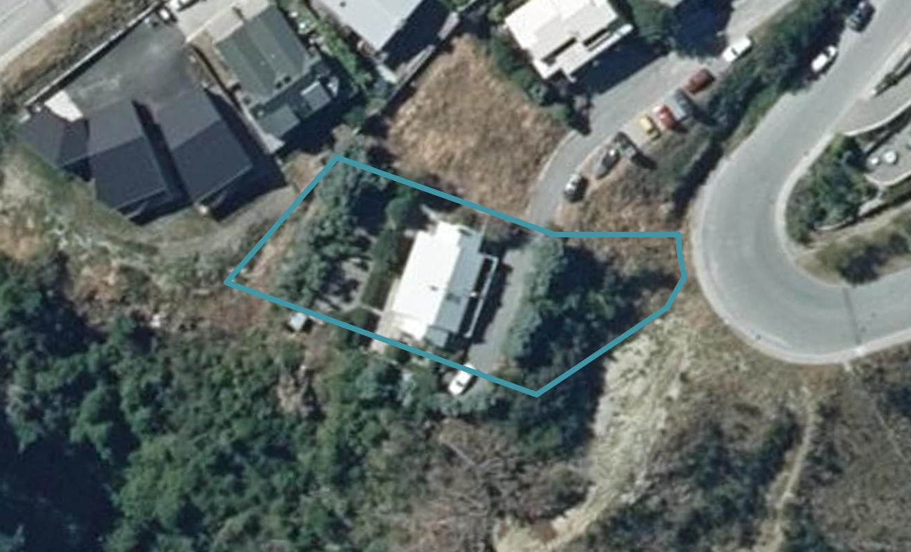 110A Wynyard Crescent, Fernhill, Queenstown - Carousel 1