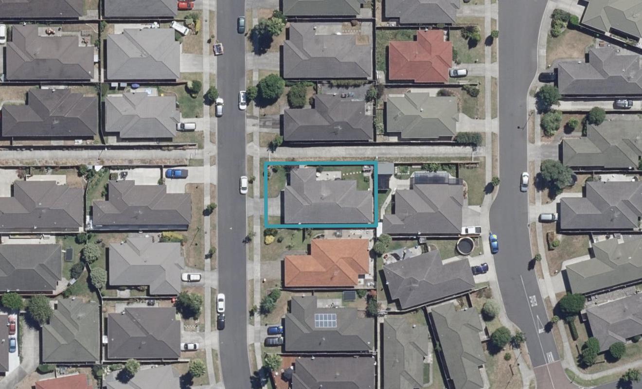 8 Earlswood Avenue, Hamilton East, Hamilton - Carousel 1