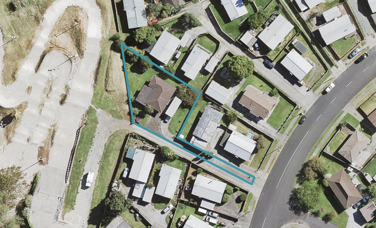 79 Redcrest Avenue, Red Hill, Papakura - Carousel 1