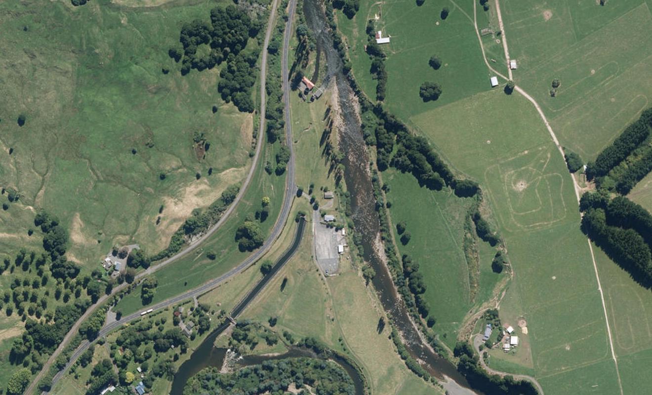 985A State Highway 4, Manunui, Taumarunui - Carousel 1