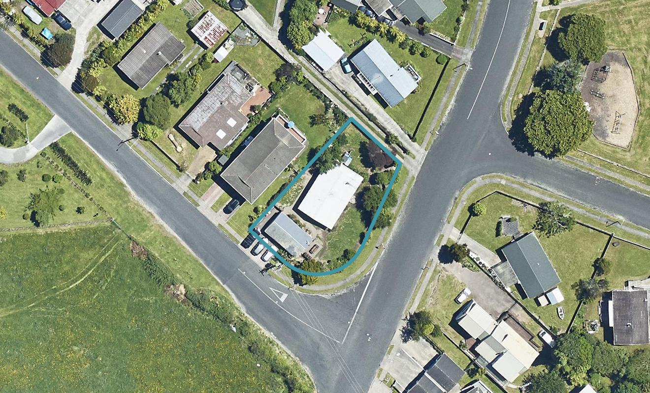 2 Camellia Drive, Ngongotaha, Rotorua - Carousel 1