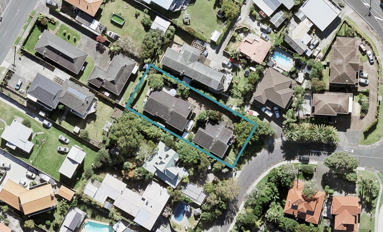 1/1A Long Street, Torbay, Auckland - Carousel 1