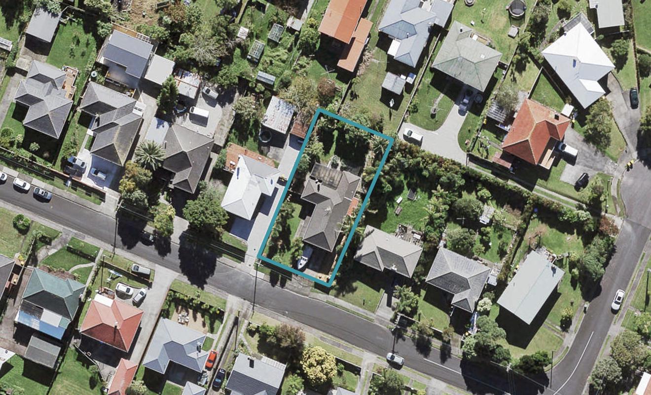 18 Kohekohe Street, New Lynn, Auckland - Carousel 1