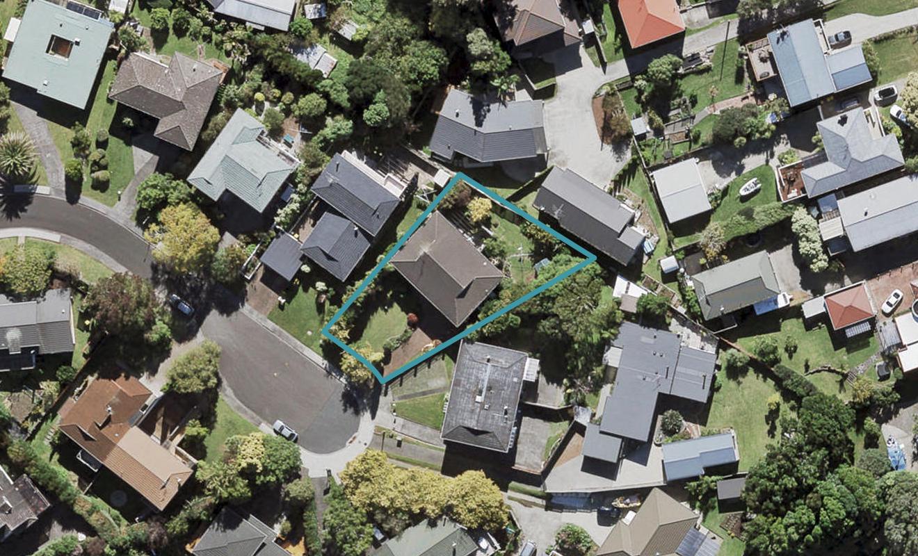 22 Highlight Parade, Te Atatu South, Auckland - Carousel 1