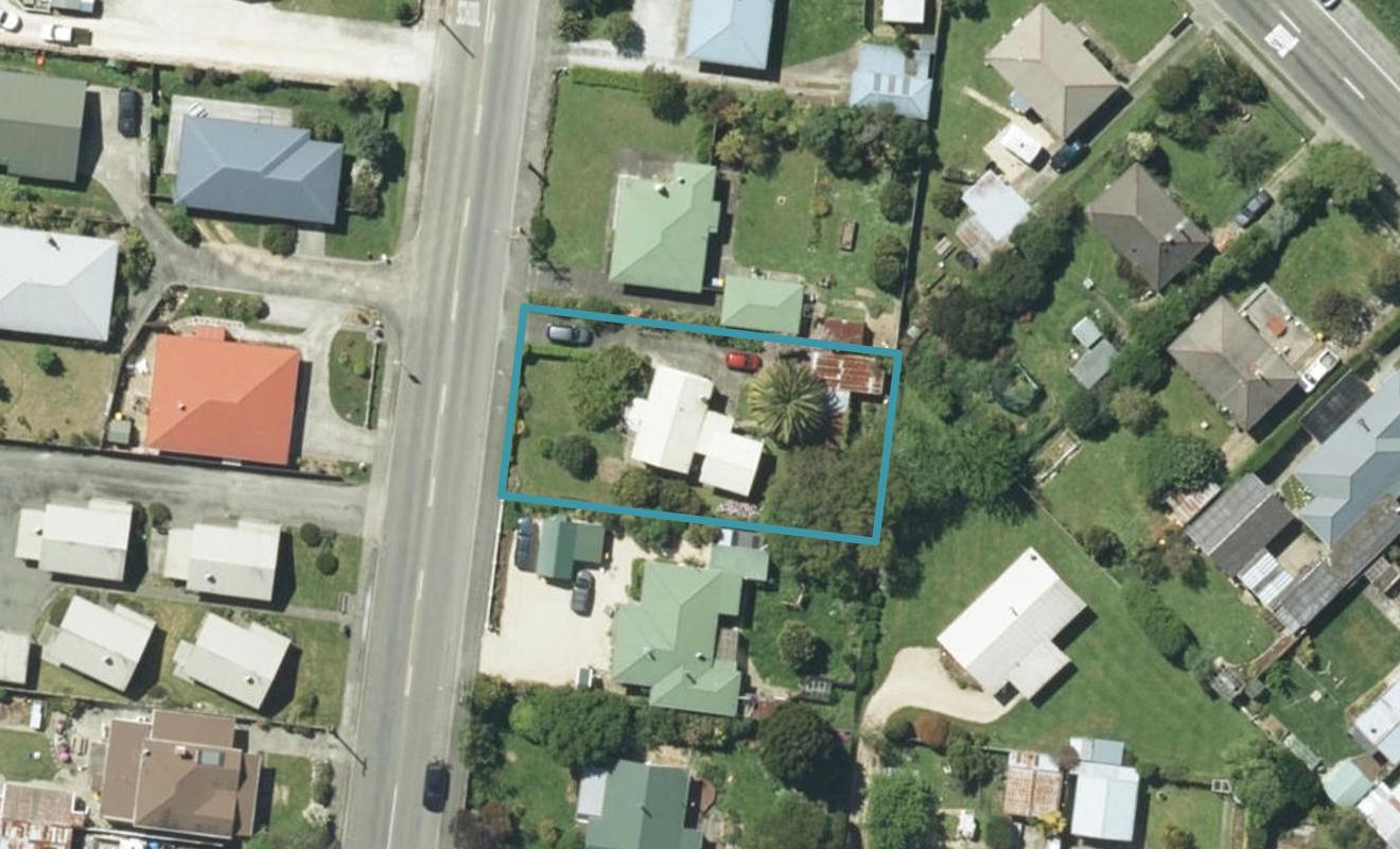 190 Commercial Street, Takaka - Carousel 1