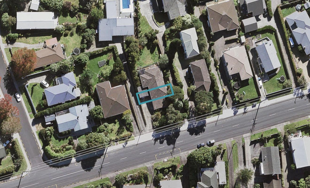 3/64 Pupuke Road, Hillcrest, Auckland - Carousel 1