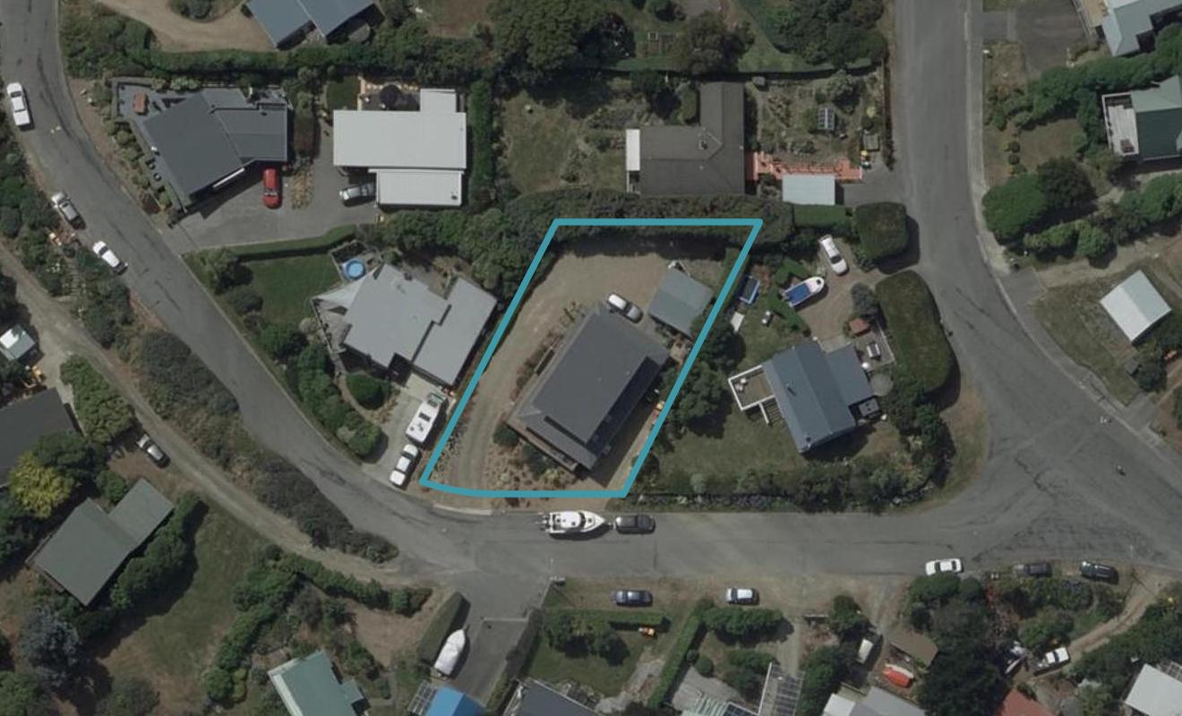 3 Emerson Crescent, Diamond Harbour, Lyttelton - Carousel 1