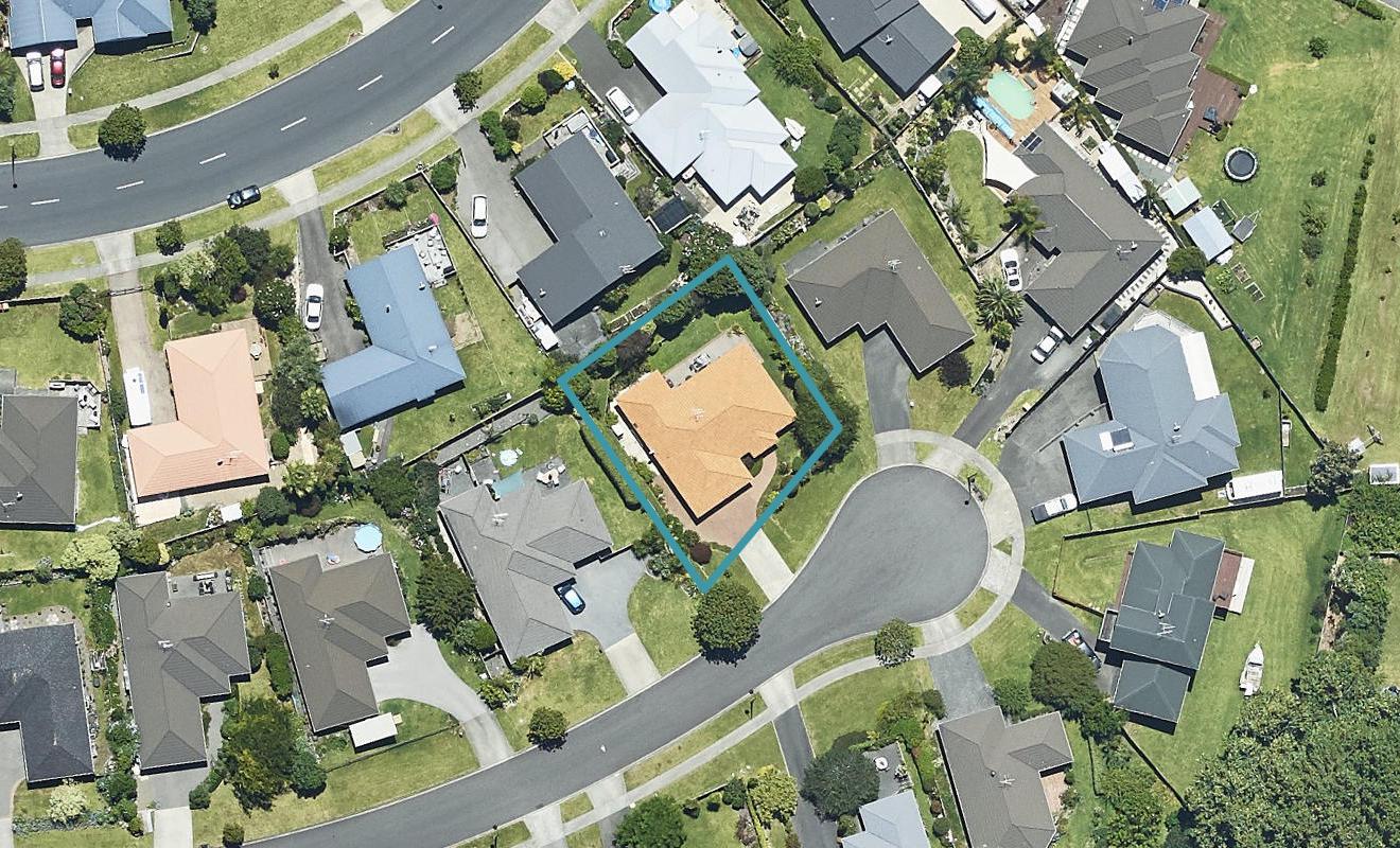 17 Hawk Place, Welcome Bay, Tauranga - Carousel 1