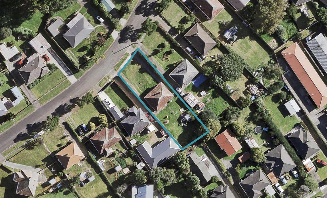24 Kennelly Crescent, Pukekohe, Pukekohe - Carousel 1