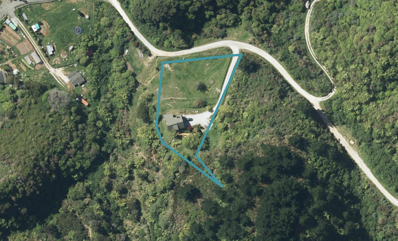 70 Falconer Road, Takaka - Carousel 1