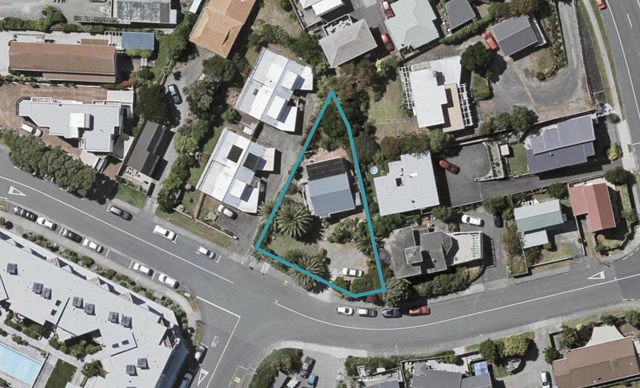 11 Howell Road, Paraparaumu Beach, Paraparaumu - Carousel 1