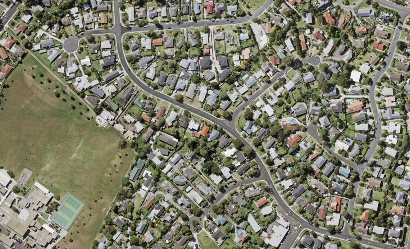 32 Blakeborough Drive, Forrest Hill, Auckland - Carousel 1