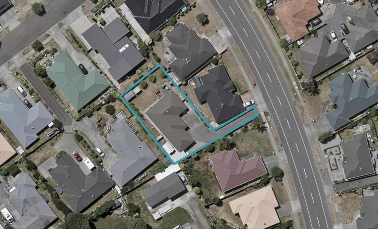 94 Guildford Drive, Paraparaumu Beach, Paraparaumu - Carousel 1