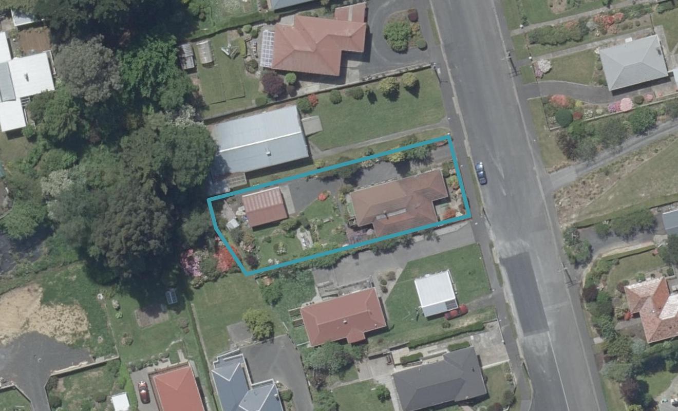 9 Flower Street, Fairfield, Dunedin - Carousel 1