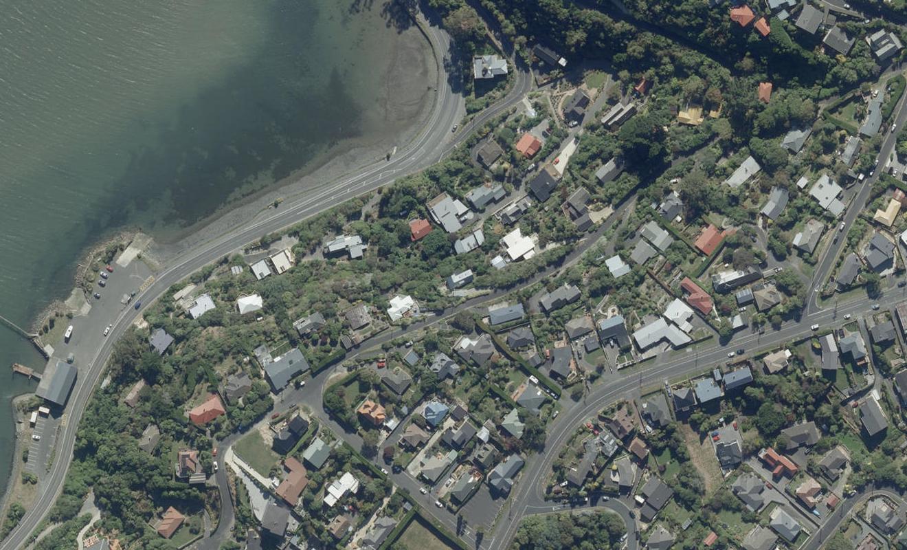 18 Glengyle Street, Vauxhall, Dunedin - Carousel 1