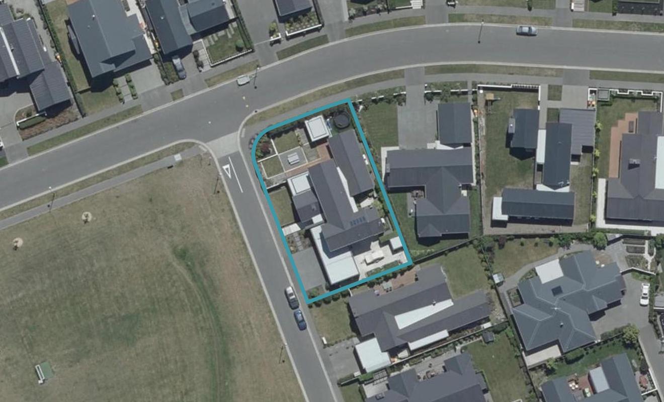 28 Waitikiri Square, Parklands, Christchurch - Carousel 1