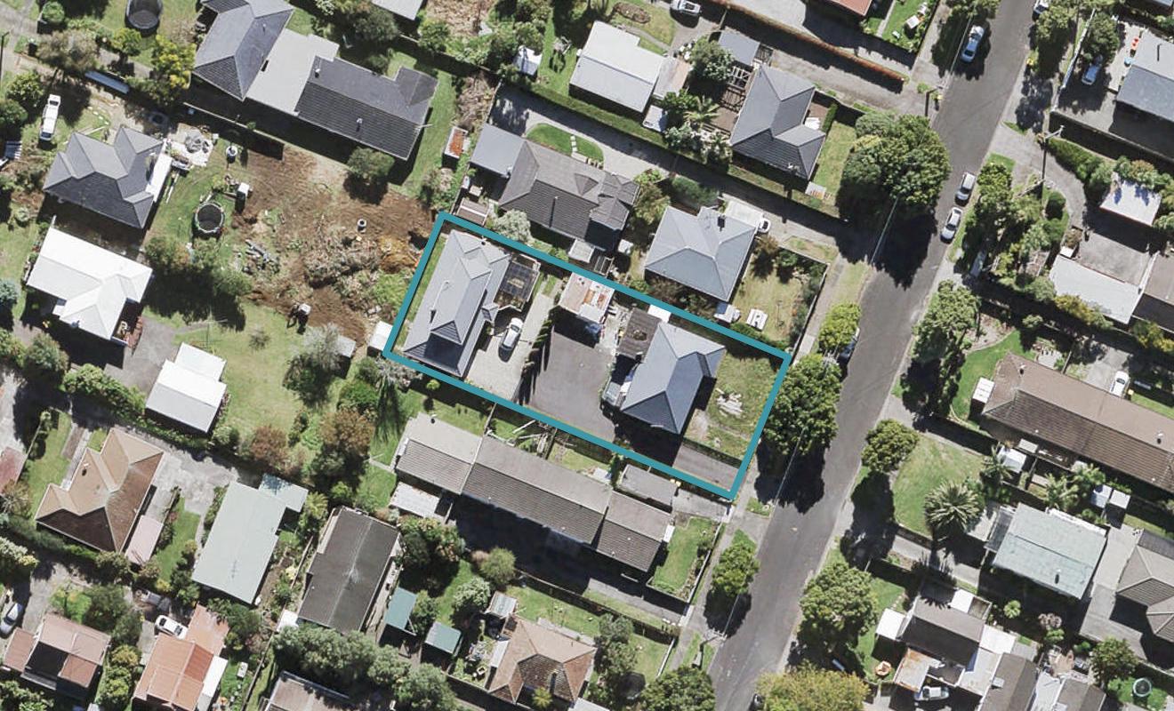 1/10 Koromiko Street, New Lynn, Auckland - Carousel 1