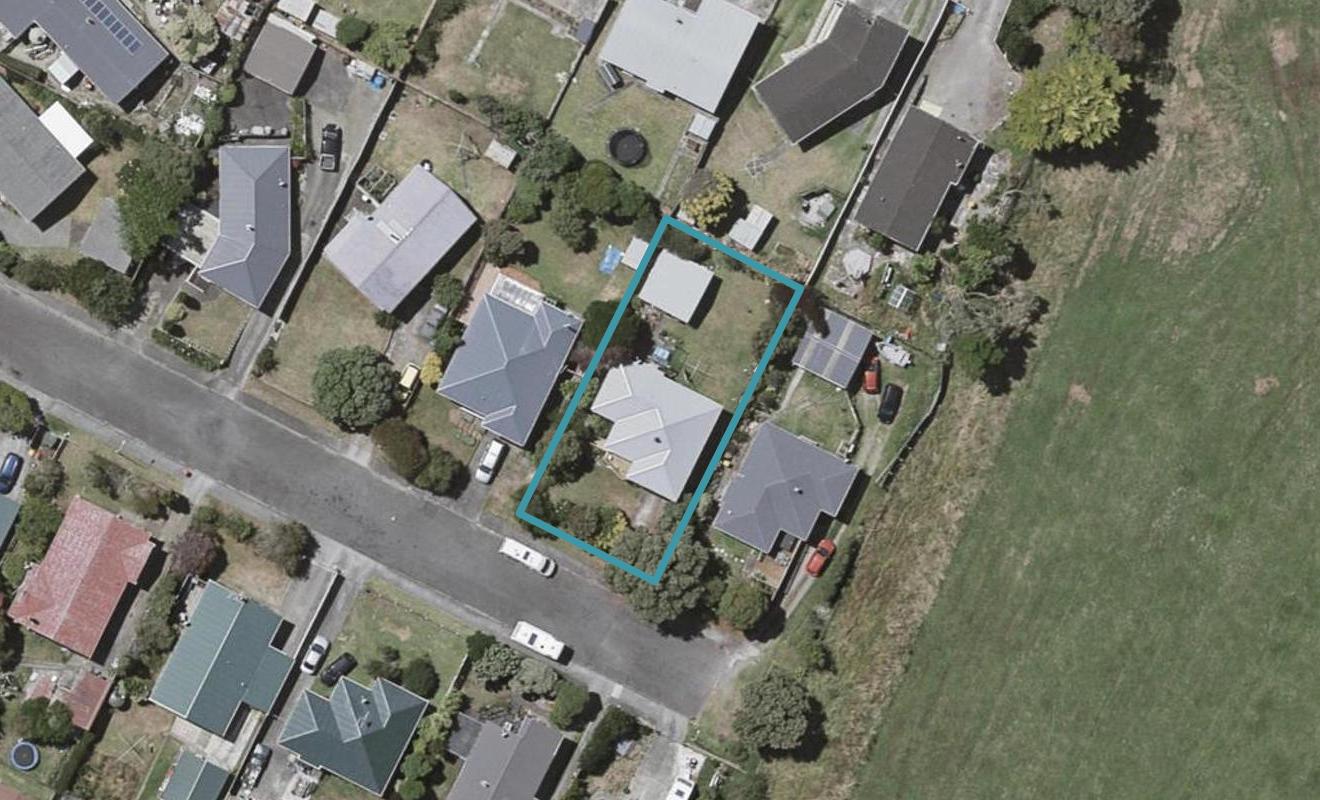 10 Yates Street, Otaki Beach, Otaki - Carousel 1