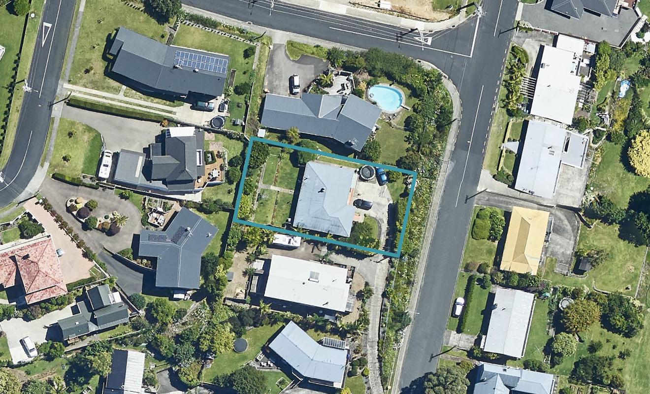 28 Landscape Road, Otumoetai, Tauranga - Carousel 1