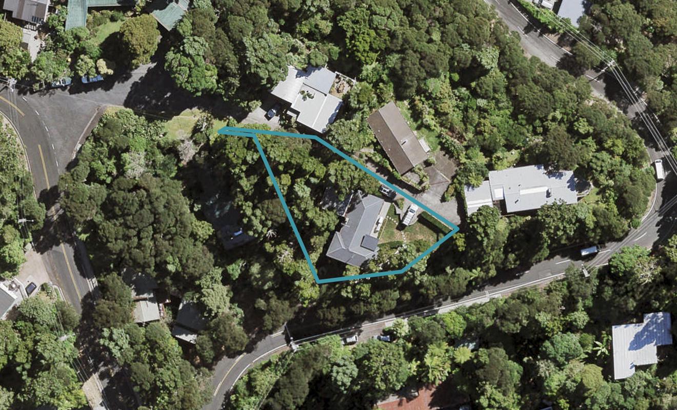 6 Wood Bay Road, Titirangi, Auckland - Carousel 1