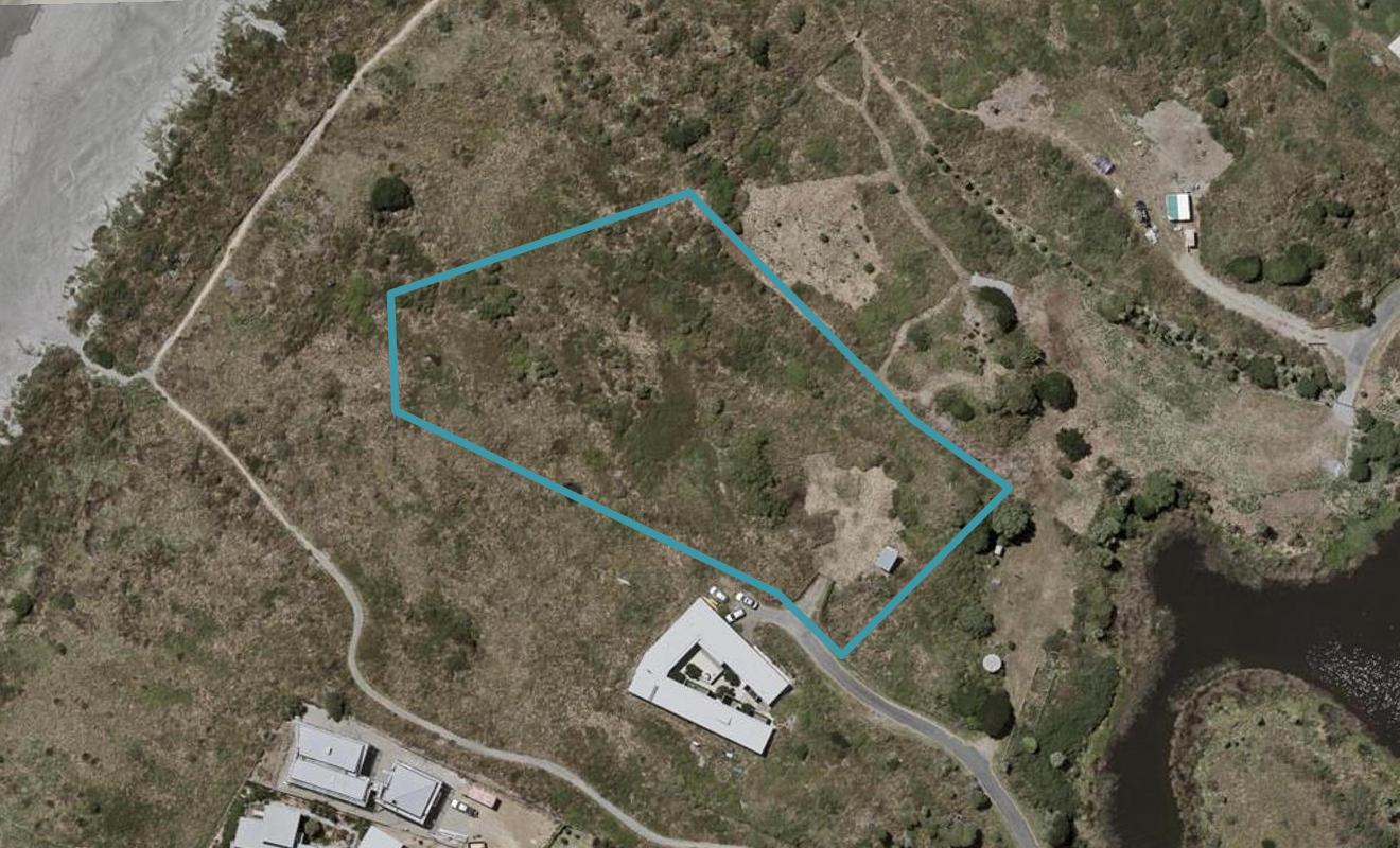 3 Pingoa Lane, PEKA PEKA, WAIKANAE - Carousel 1