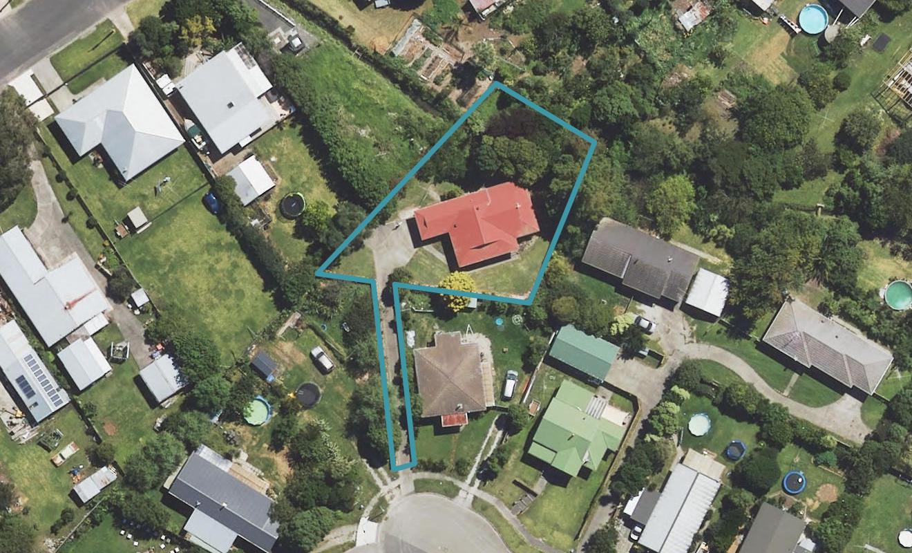 15 Edelsten Place, Tamarau, Gisborne - Carousel 1