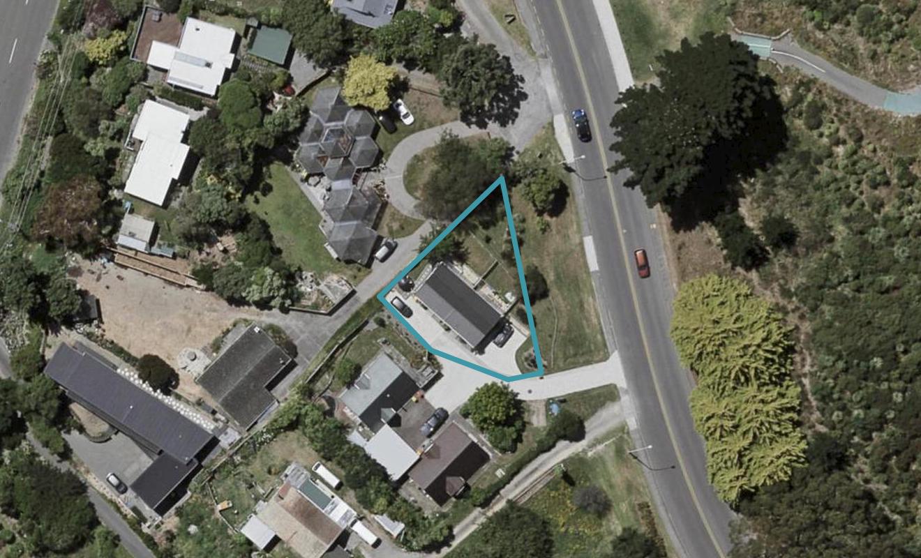 82 Raumati Road, Raumati Beach, Paraparaumu - Carousel 1