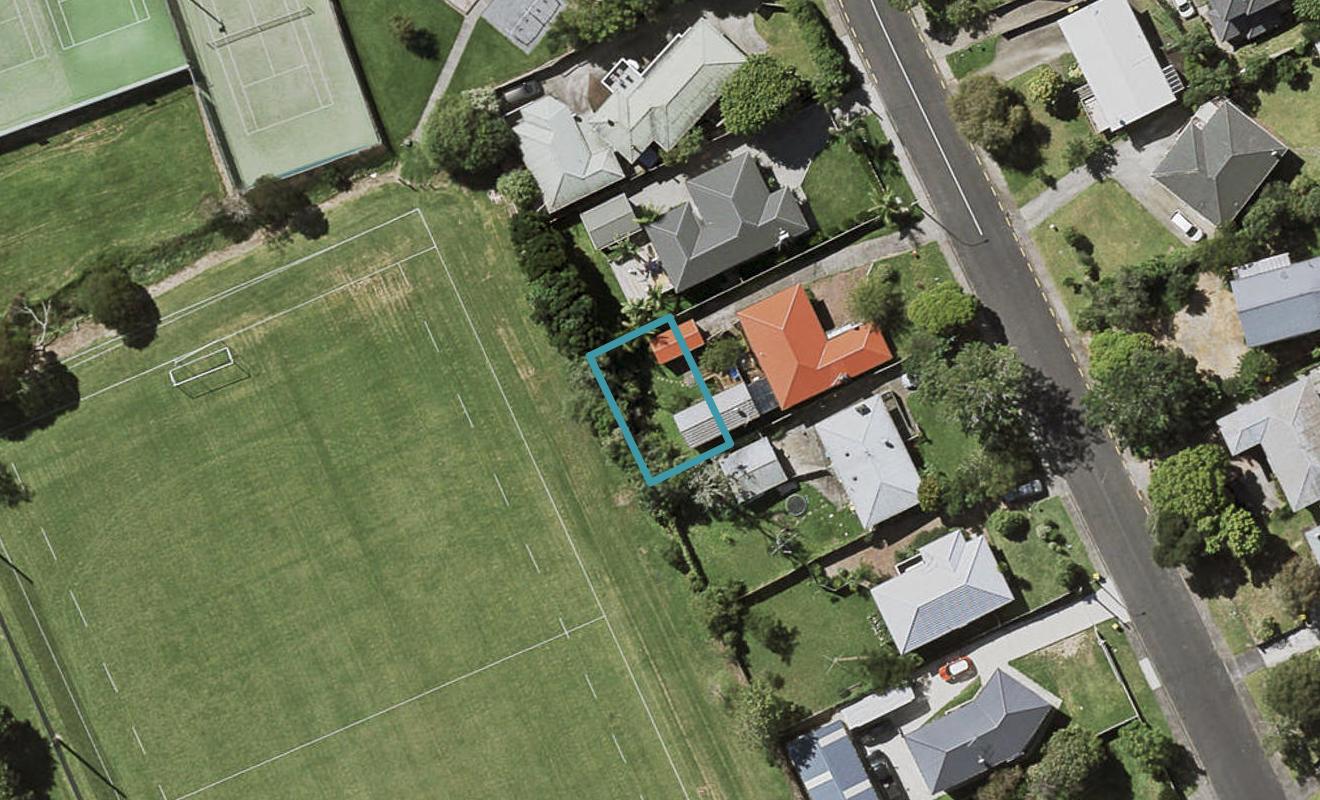 55D Bond Crescent, Forrest Hill, Auckland - Carousel 1