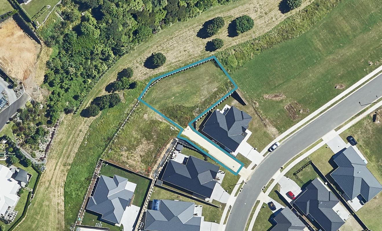 15 LAKESIDE TERRACE, Omokoroa, Western Bay Of Plenty - Carousel 1