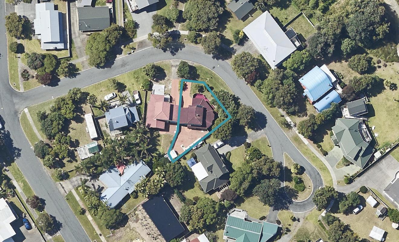 4B Tuhua Place, Bowentown, Waihi Beach - Carousel 1