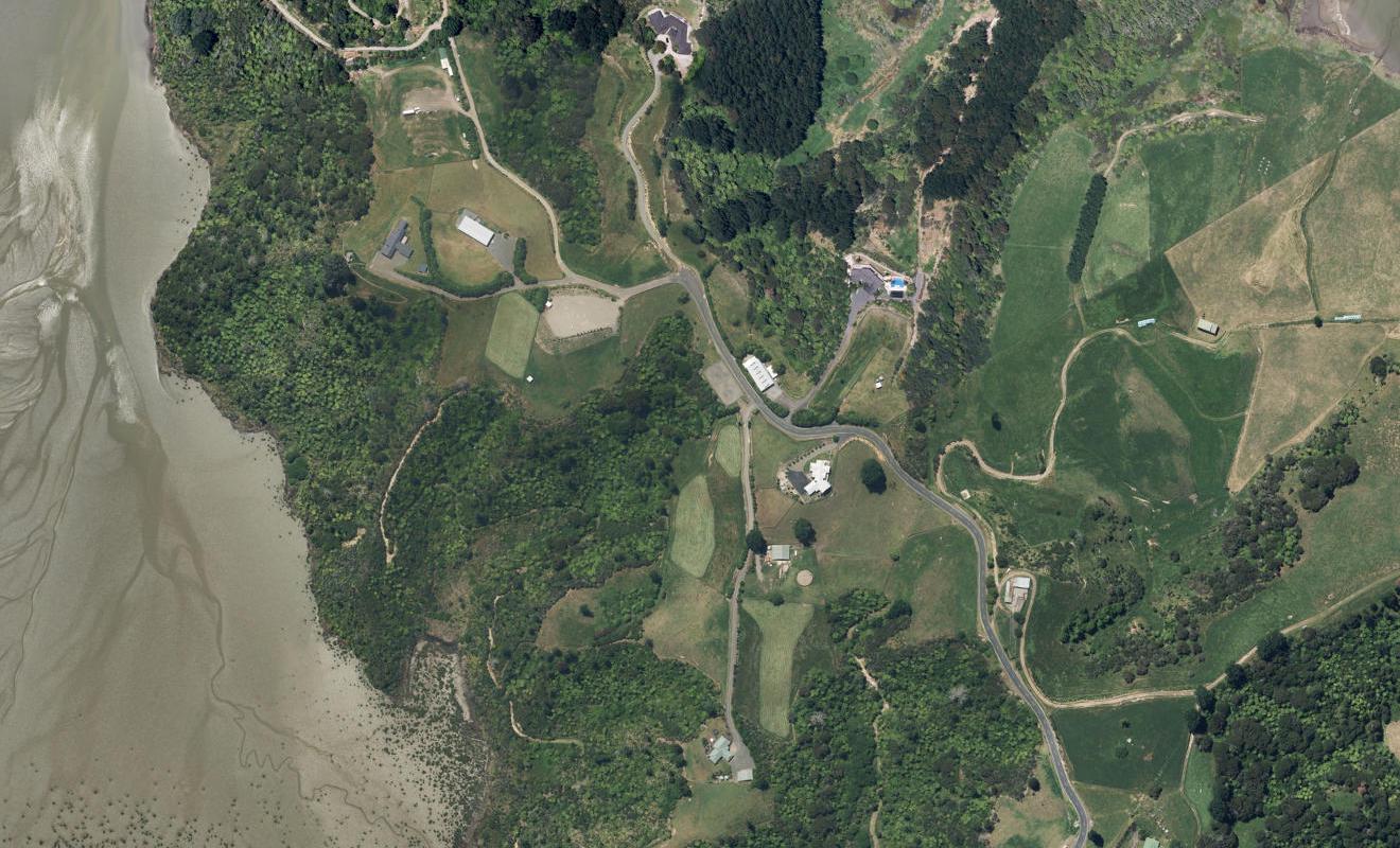 195 Paparoa Road, Wainui, Whakatāne - Carousel 1