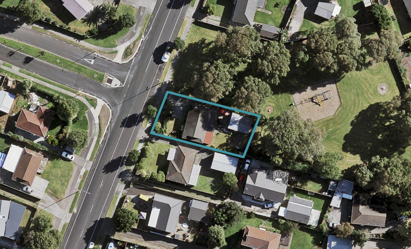 456 Weymouth Road, Weymouth, Auckland - Carousel 1