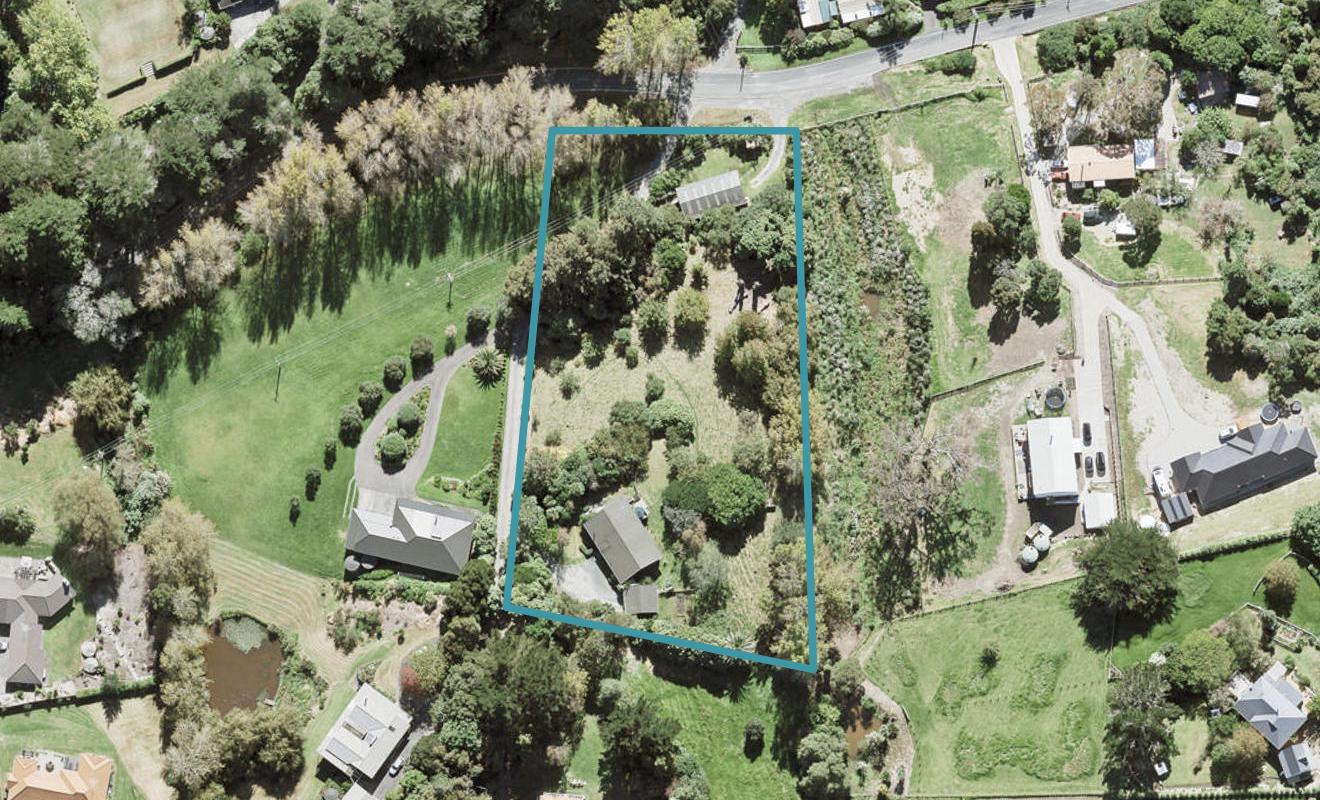 19 Hobbs Road, Matakatia, Whangaparaoa - Carousel 1