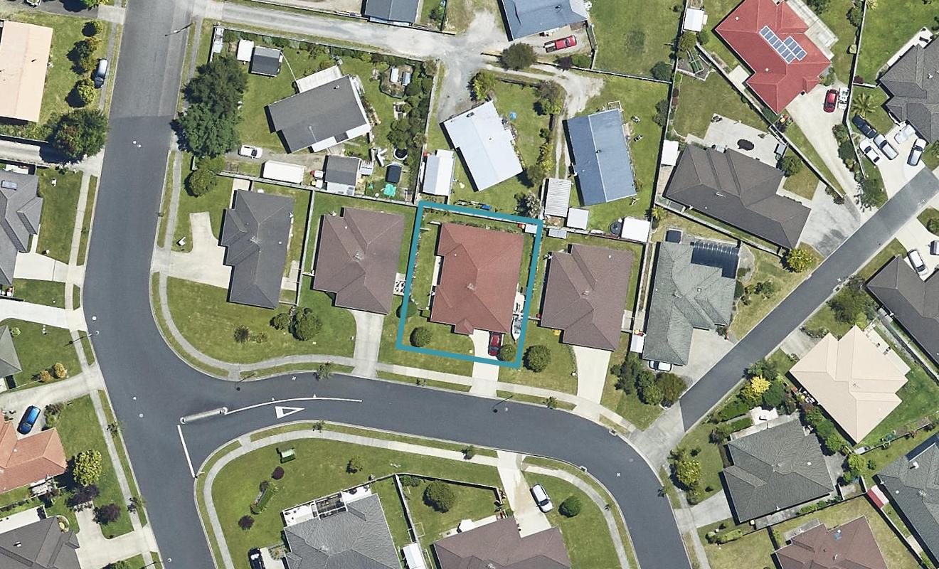 6 Kinder Place, Ngongotaha, Rotorua - Carousel 1