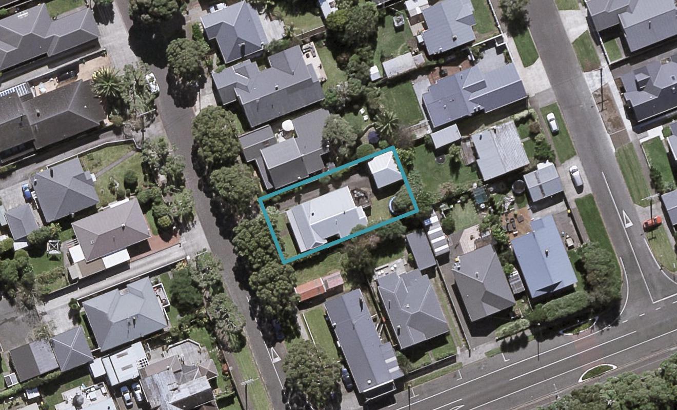 43 Richmond Street, Fitzroy, New Plymouth - Carousel 1