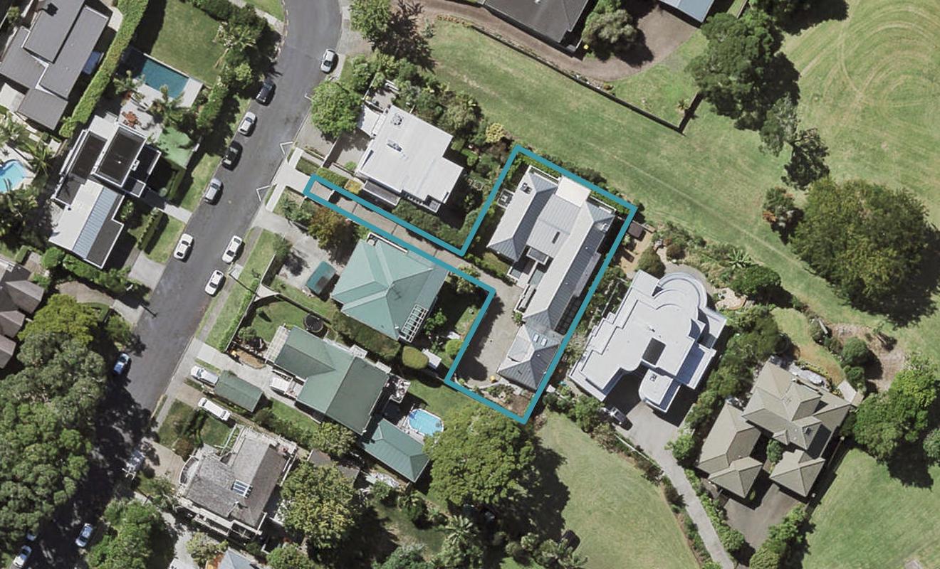 13 Kowhai Street, Takapuna, Auckland - Carousel 1