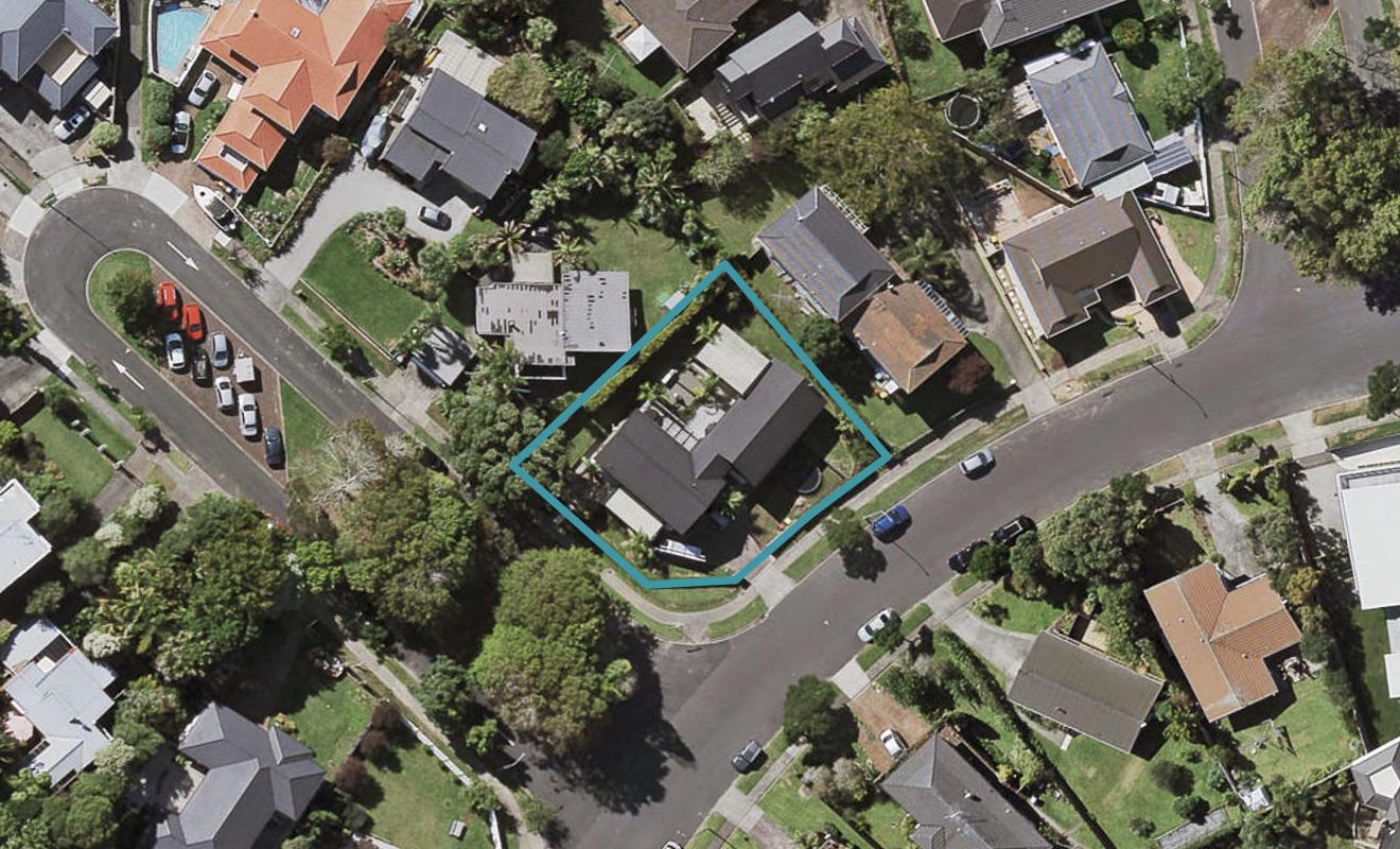 34 Pyatt Crescent, Saint Johns, Auckland - Carousel 1