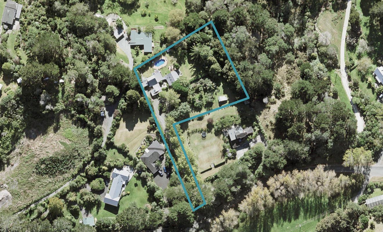 14 Hobbs Road, Matakatia, Whangaparaoa - Carousel 1