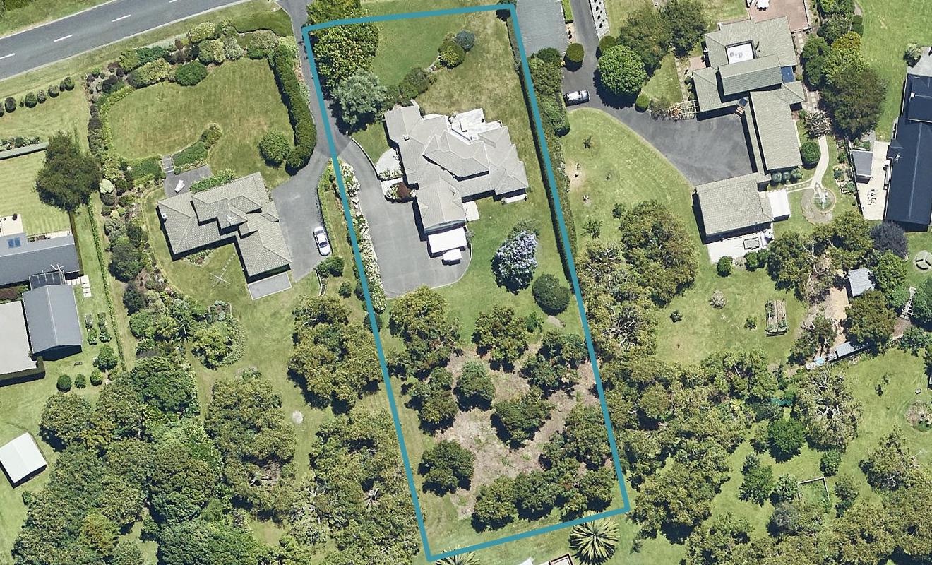 13 Boscabel Drive, Ohauiti, Tauranga - Carousel 1