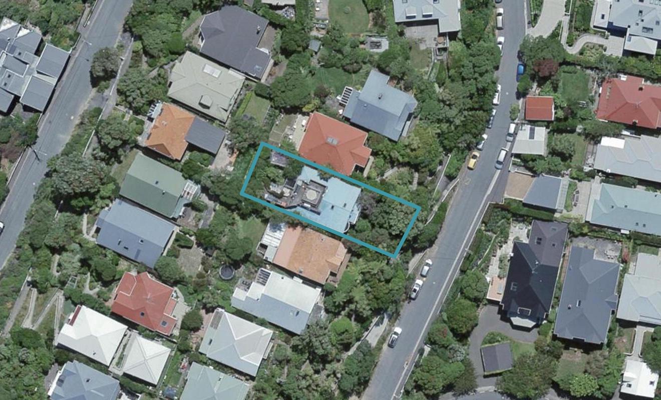 15 Fairview Crescent, Kelburn, Wellington - Carousel 1