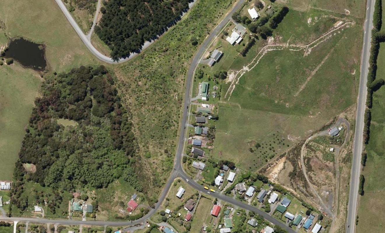 7 Boundary Road, Hikurangi, Hikurangi - Carousel 1