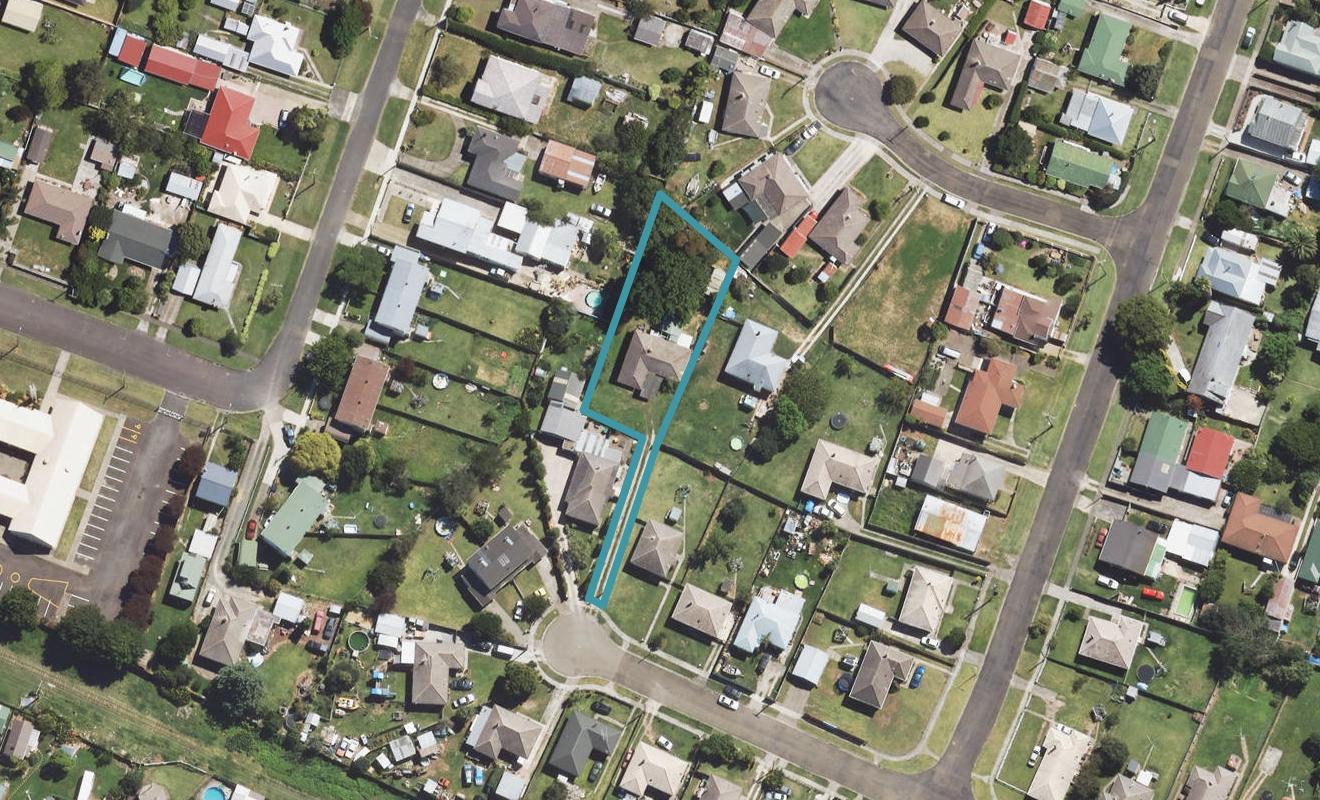 17 Karaka Street, Elgin, Gisborne - Carousel 1