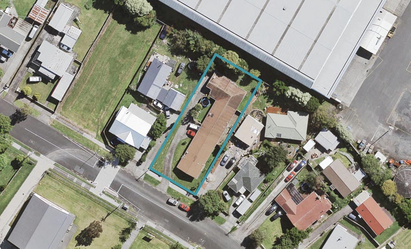 3/29 Garelja Road, Henderson, Auckland - Carousel 1
