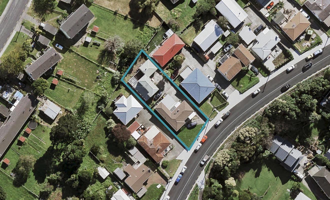 2/66 College Road, Northcote, Auckland - Carousel 1