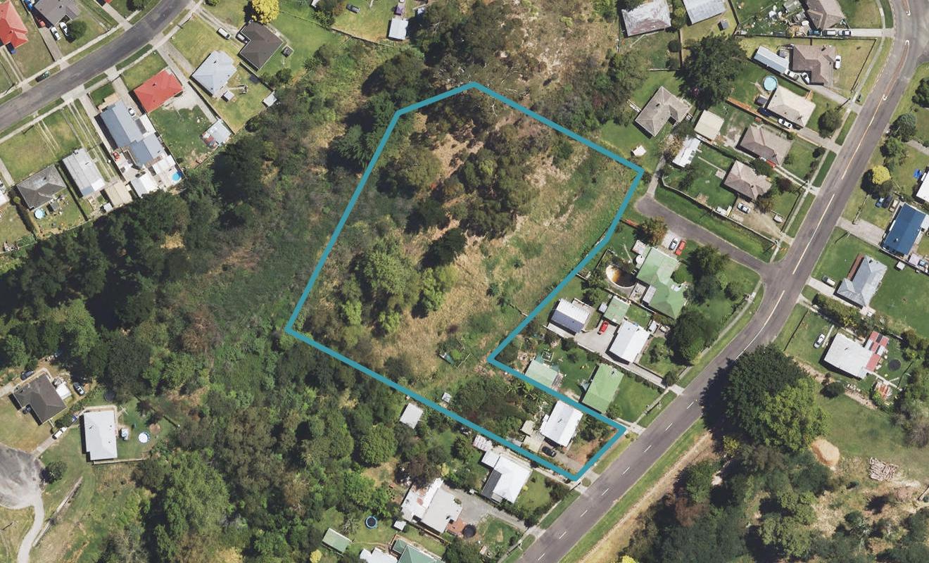63 Endcliffe Road, Kaiti, Gisborne - Carousel 1