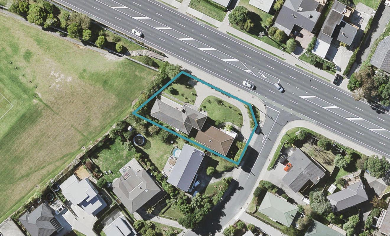 1/1 Windsor Place, Windsor Park, Auckland - Carousel 1