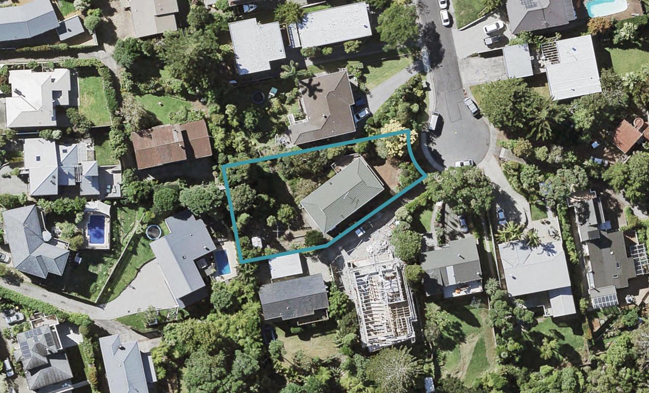 11 Sandford Street, Campbells Bay, Auckland - Carousel 1
