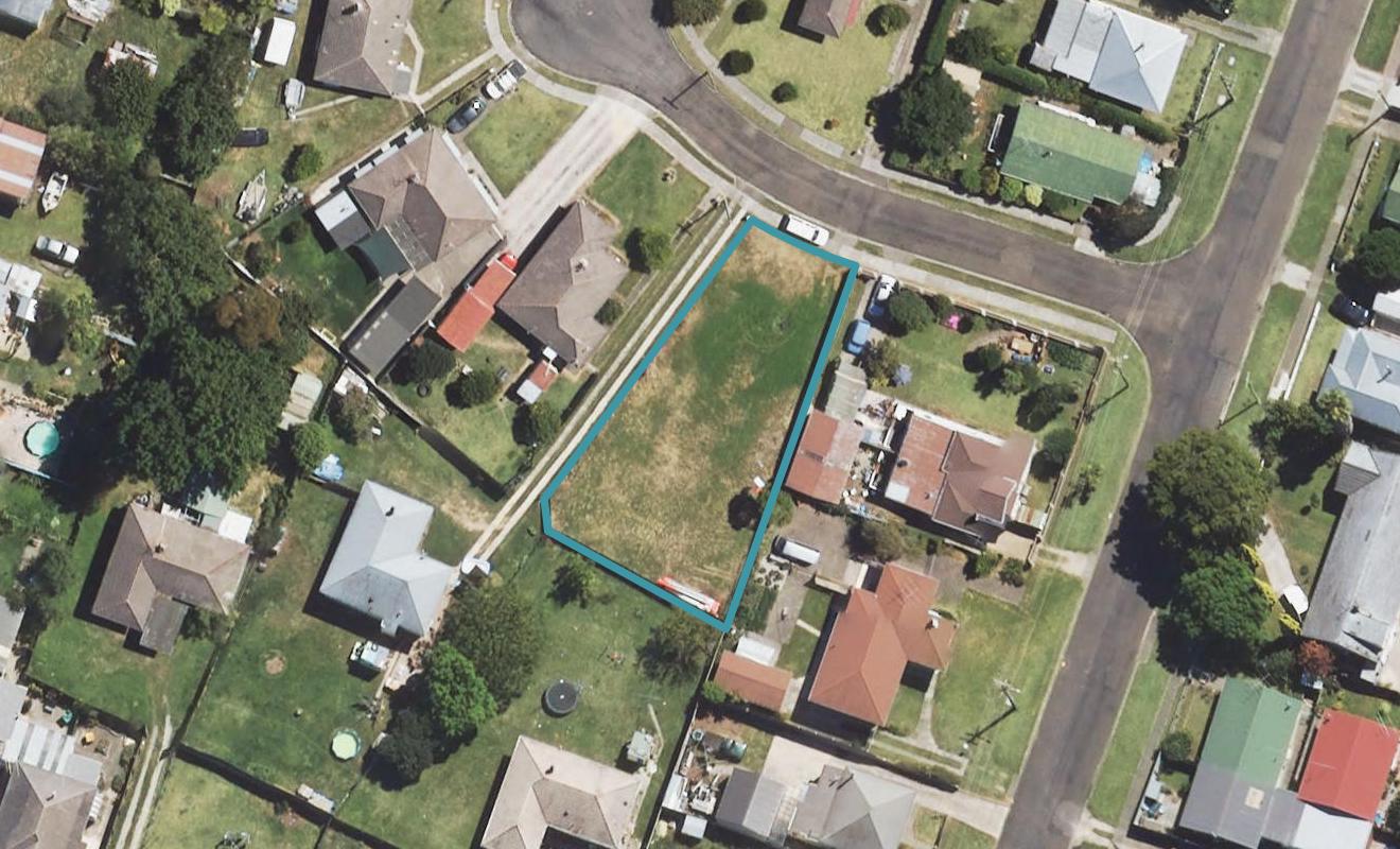 2 Kauri Street, Elgin, Gisborne - Carousel 1