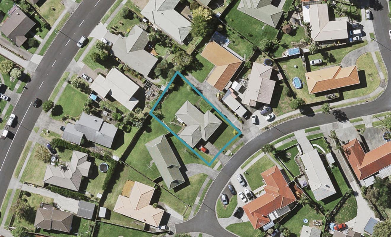 7 Tullis Place, Burswood, Auckland - Carousel 1